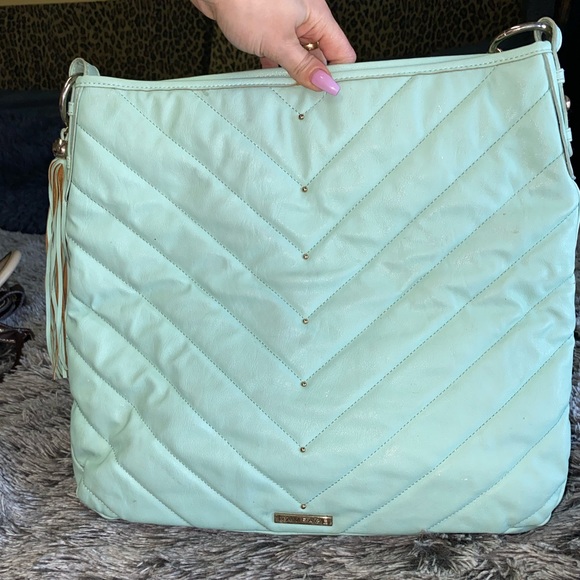 Purse - Picture 2 of 3